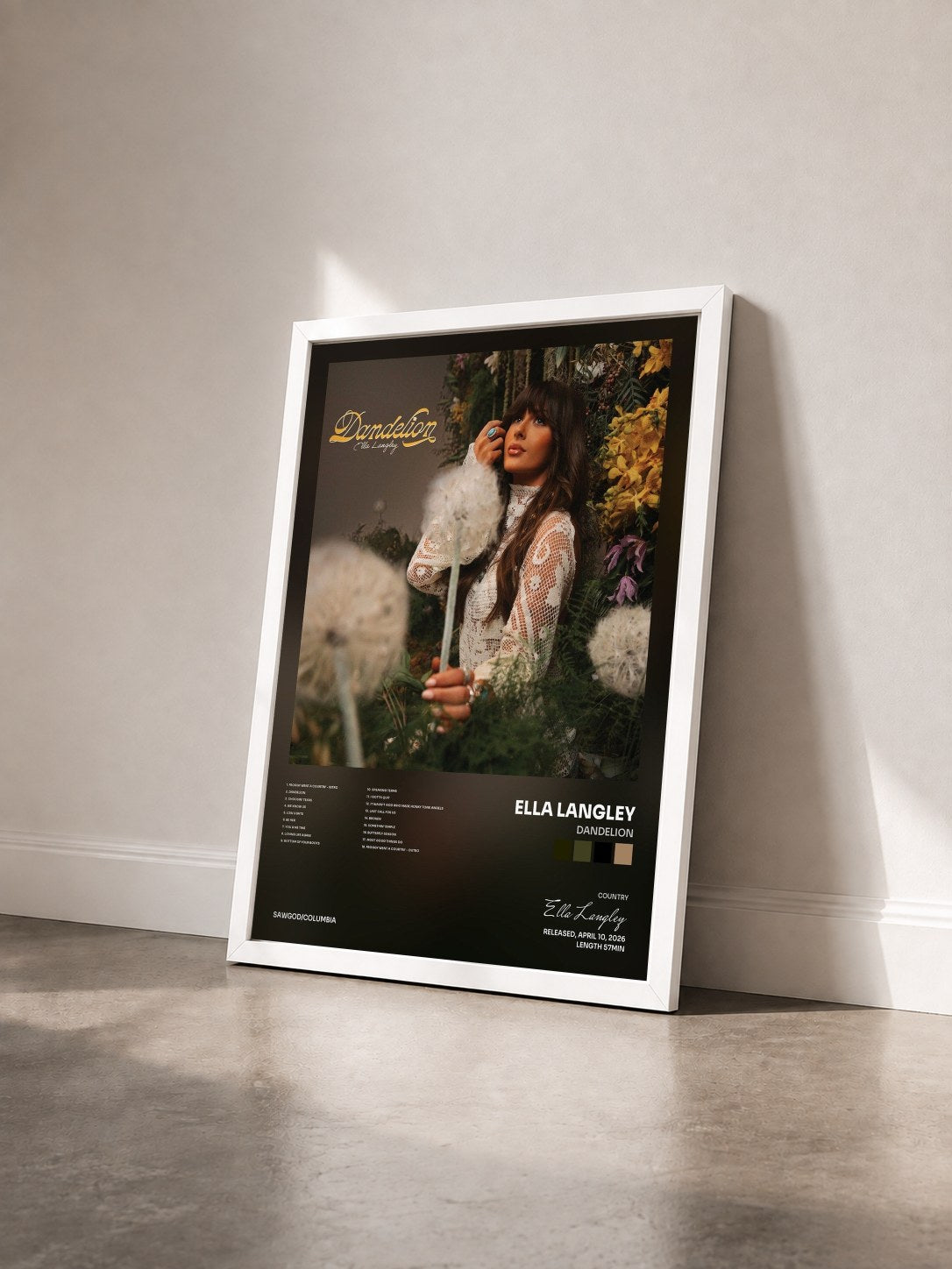 #blanc Tableau de l'album Dandelion de Ella Langley vu de trois quarts, cadre blanc
