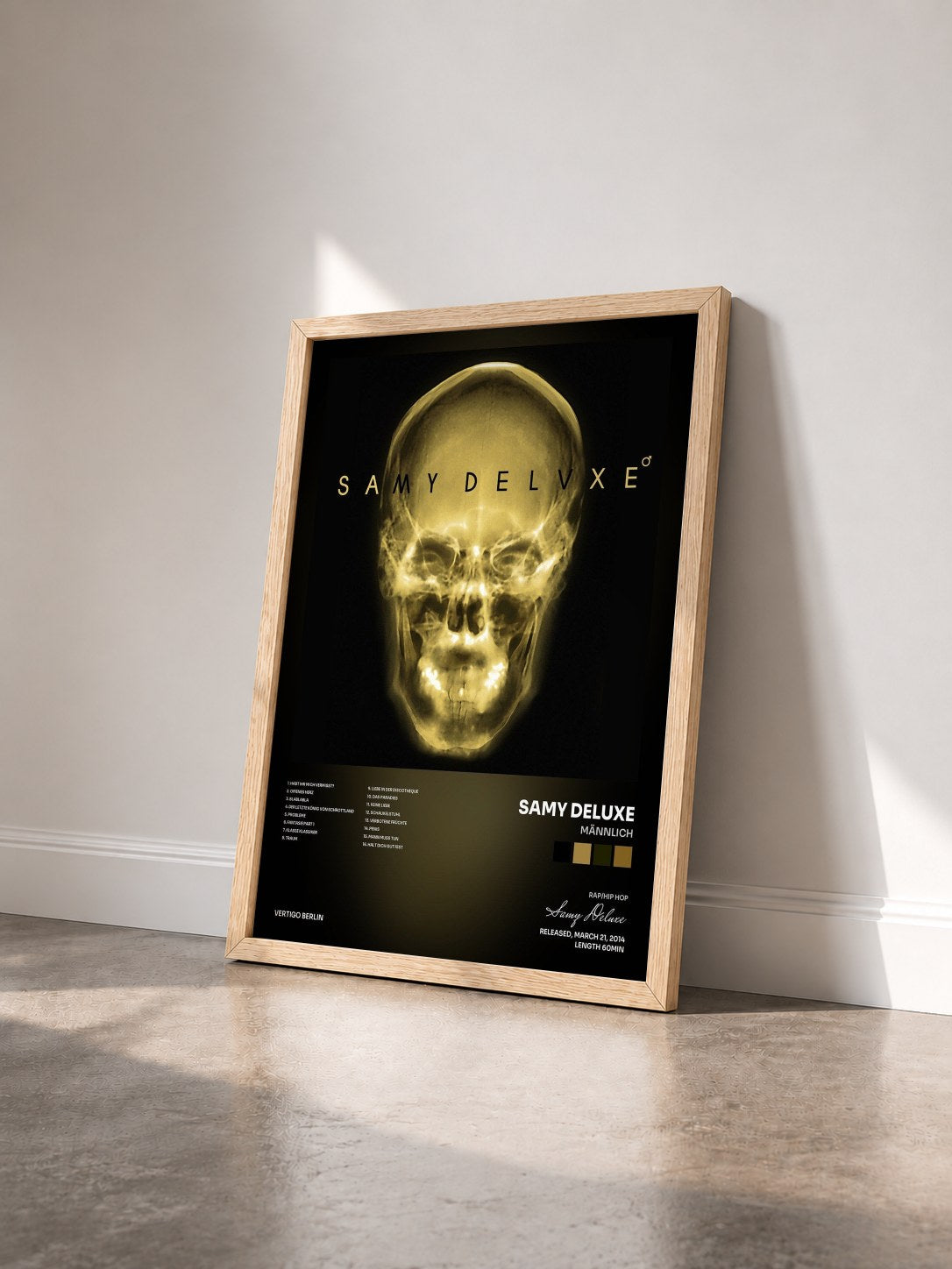 #bois Tableau de l'album Männlich de Samy Deluxe vu de trois quarts, cadre en bois brut