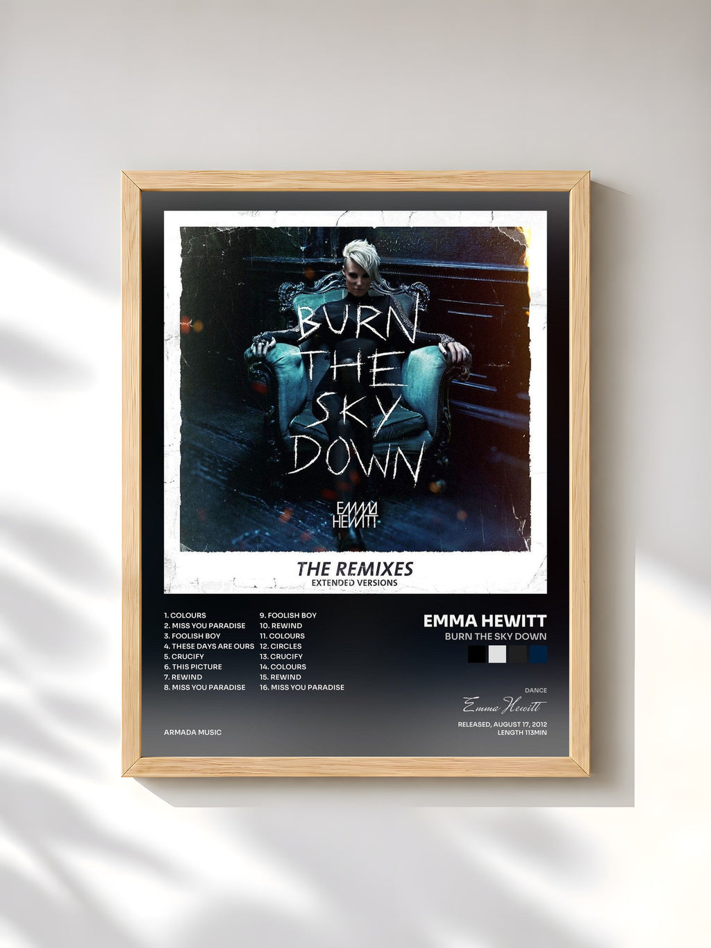 #bois Tableau de l'album Burn The Sky Down de Emma Hewitt, cadre en bois brut, imprimé et encadré en France