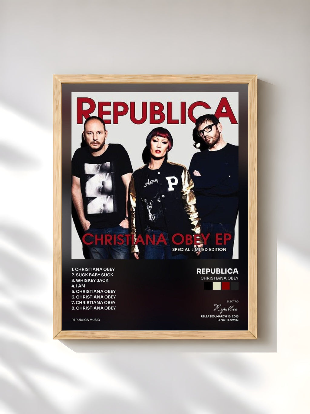 #bois Tableau de l'album Christiana Obey de Republica, cadre en bois brut, imprimé et encadré en France