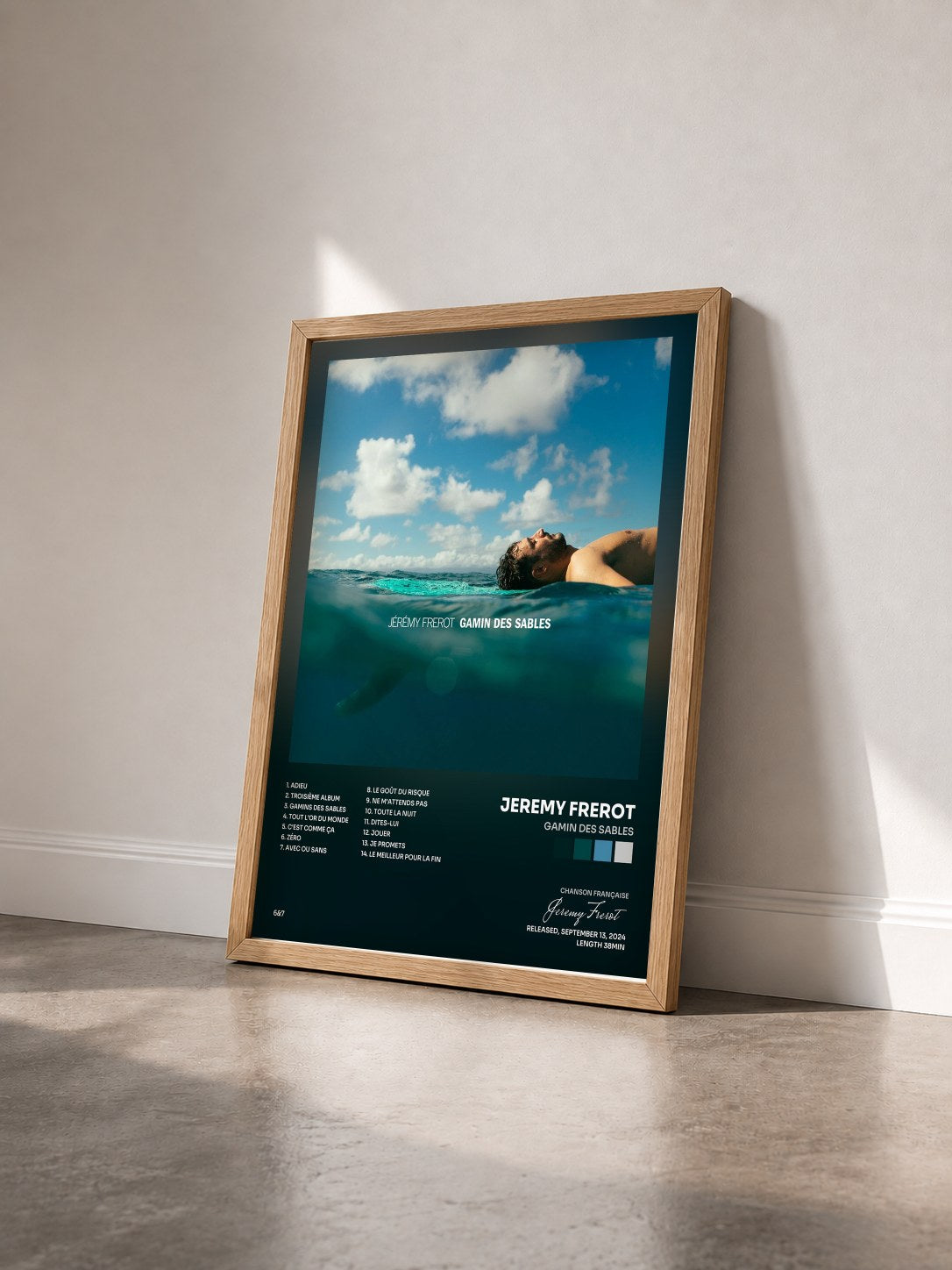 #bois Tableau de l'album Gamin des sables de Jeremy Frerot vu de trois quarts, cadre en bois brut