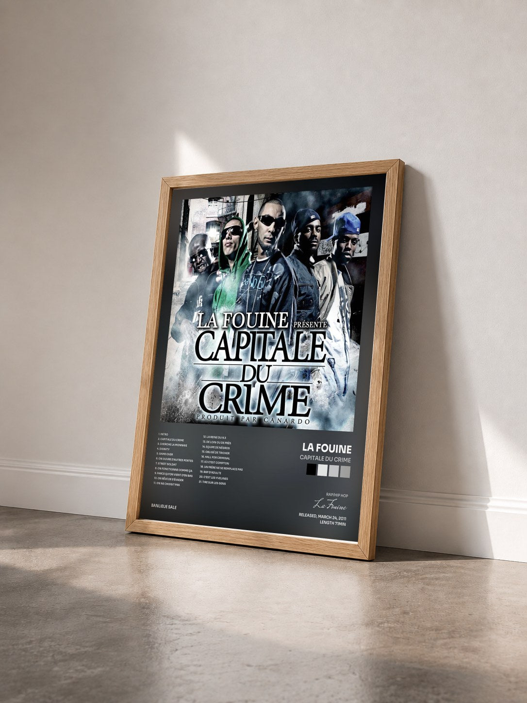#bois Tableau de l'album Capitale Du Crime de La Fouine vu de trois quarts, cadre en bois brut