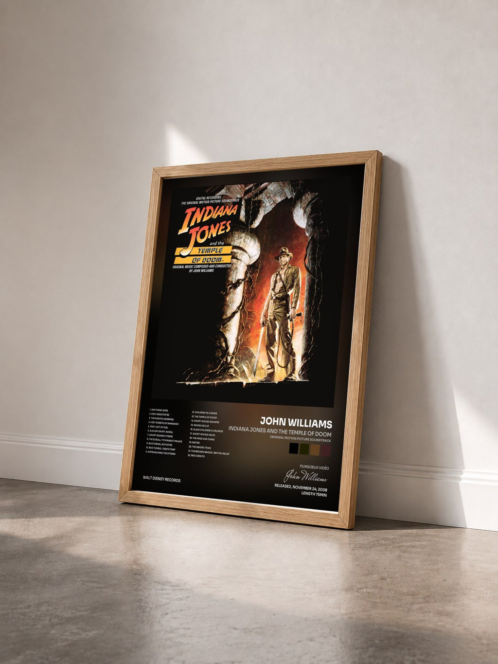 #bois Tableau de l'album Indiana Jones and the Temple of Doom (Original Motion Picture Soundtrack) de John Williams vu de trois quarts, cadre en bois brut