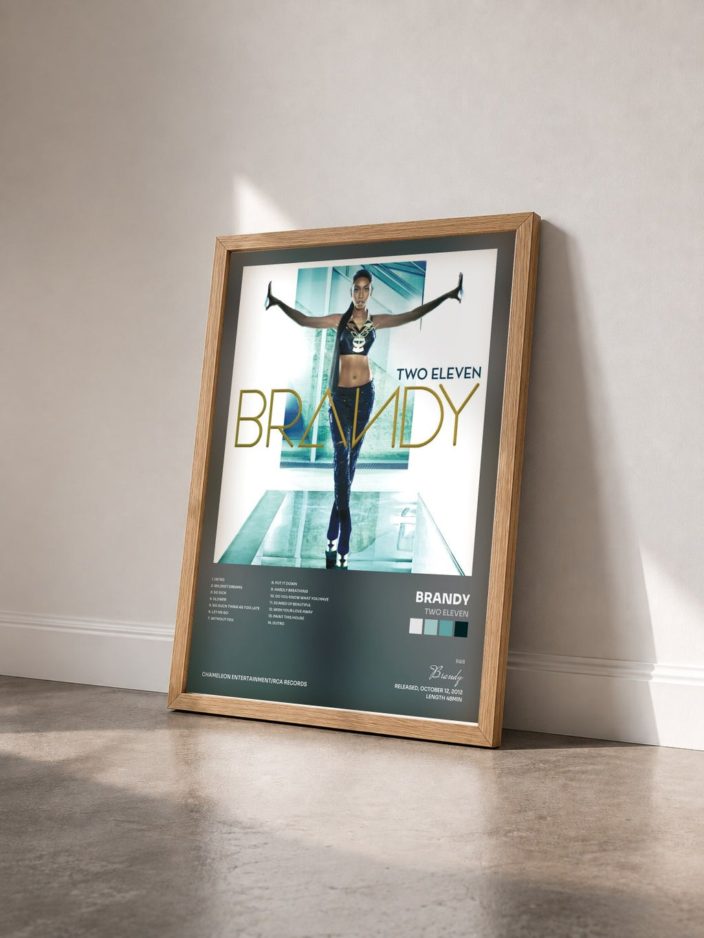 #bois Tableau de l'album Two Eleven de Brandy vu de trois quarts, cadre en bois brut