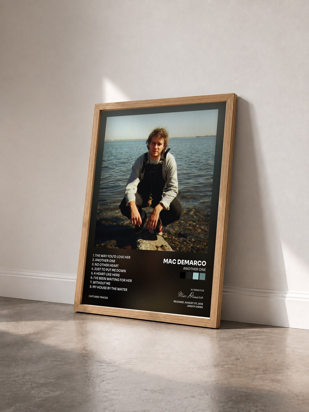 #bois Tableau de l'album Another One de Mac Demarco vu de trois quarts, cadre en bois brut