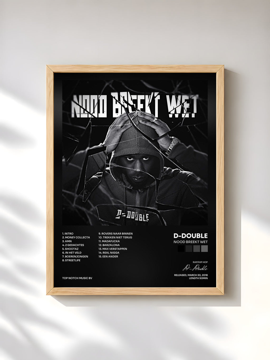 #bois Tableau de l'album Nood Breekt Wet de D-Double, cadre en bois brut, imprimé et encadré en France