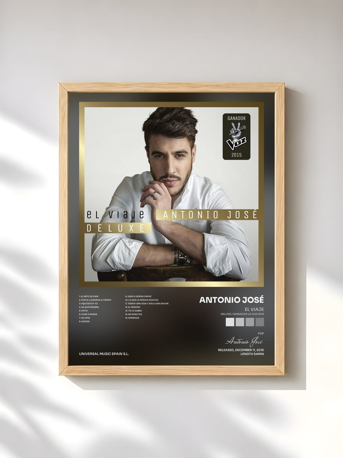 #bois Tableau de l'album El Viaje (Deluxe / Ganador La Voz 2015) de Antonio José, cadre en bois brut, imprimé et encadré en France