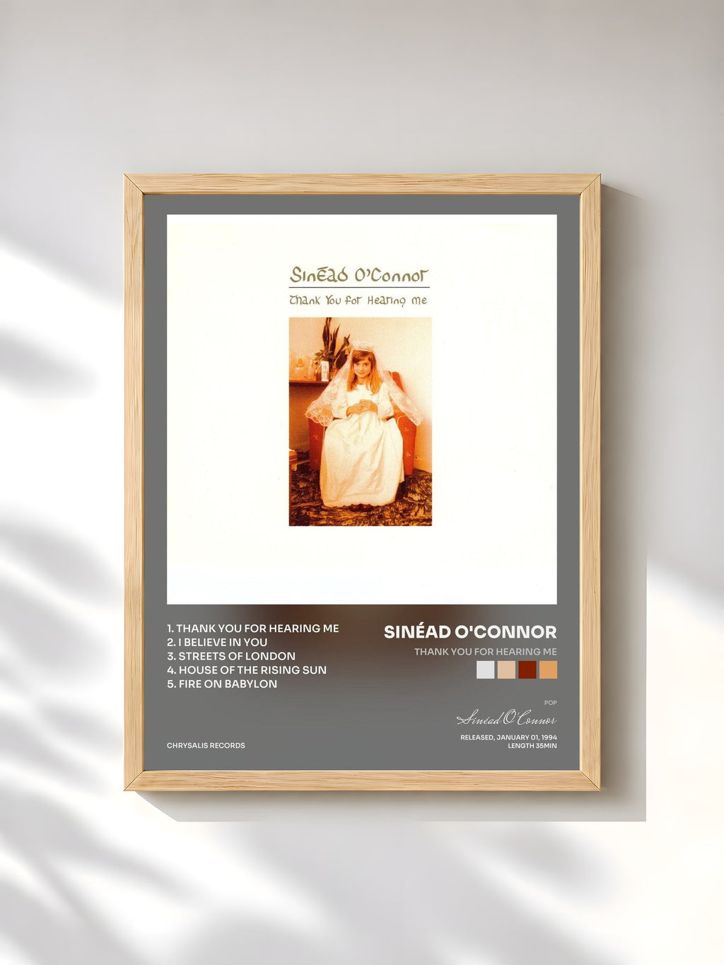 #bois Tableau de l'album Thank You for Hearing Me de Sinéad O'Connor, cadre en bois brut, imprimé et encadré en France