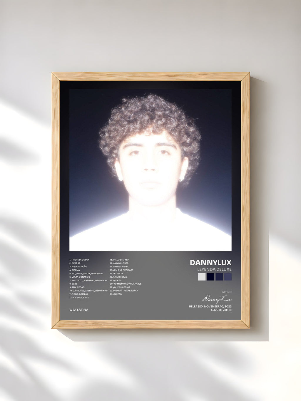 #bois Tableau de l'album LEYENDA DELUXE de DannyLux, cadre en bois brut, imprimé et encadré en France