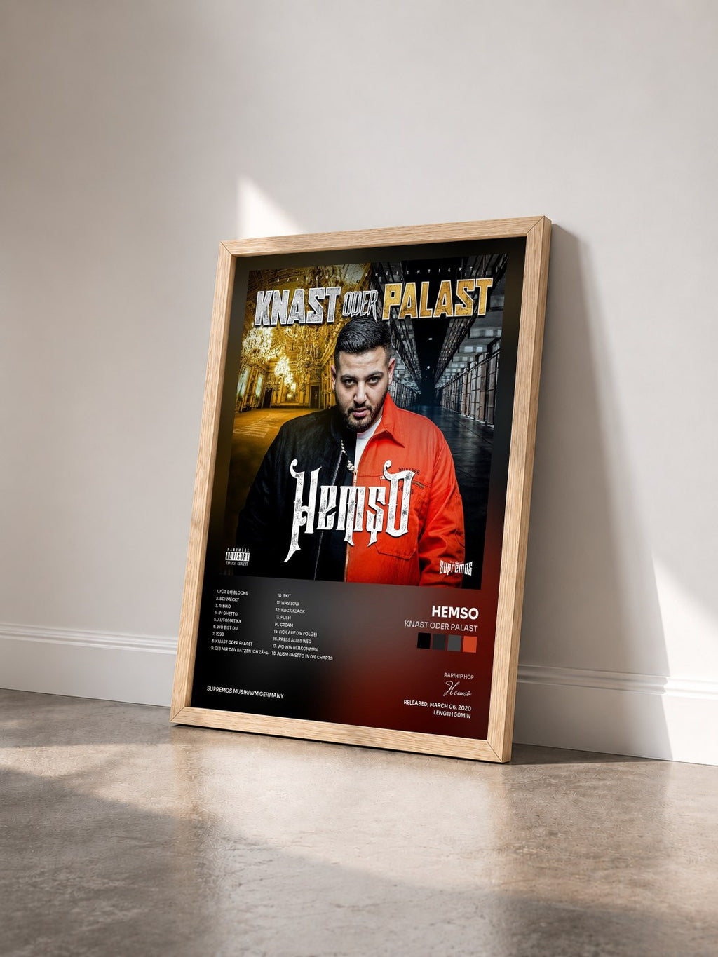 #bois Tableau de l'album Knast oder Palast de Hemso vu de trois quarts, cadre en bois brut