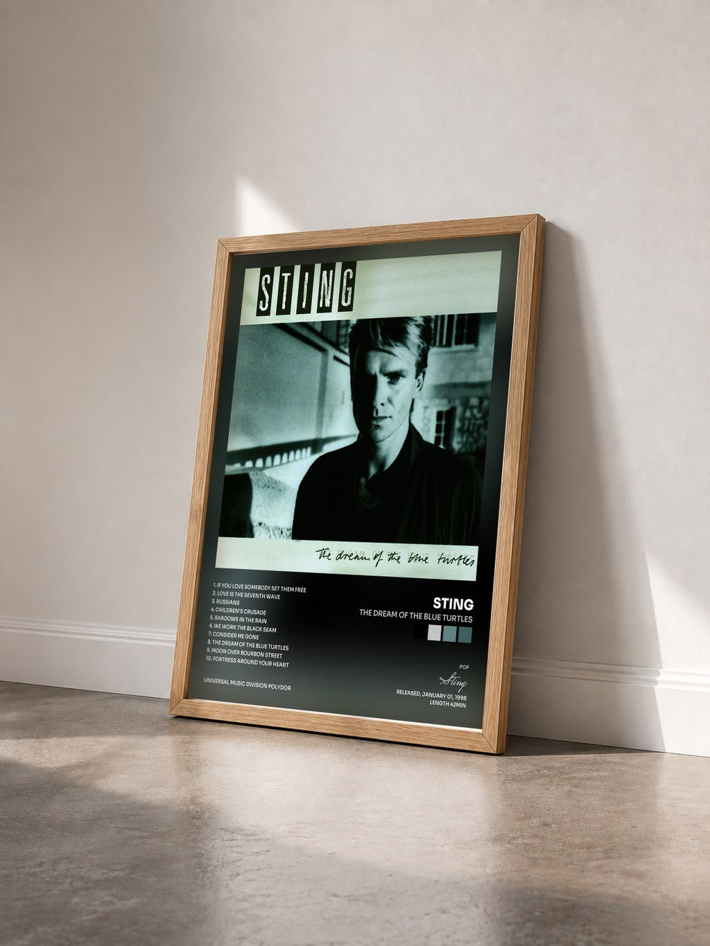 #bois Tableau de l'album The Dream Of The Blue Turtles de Sting vu de trois quarts, cadre en bois brut