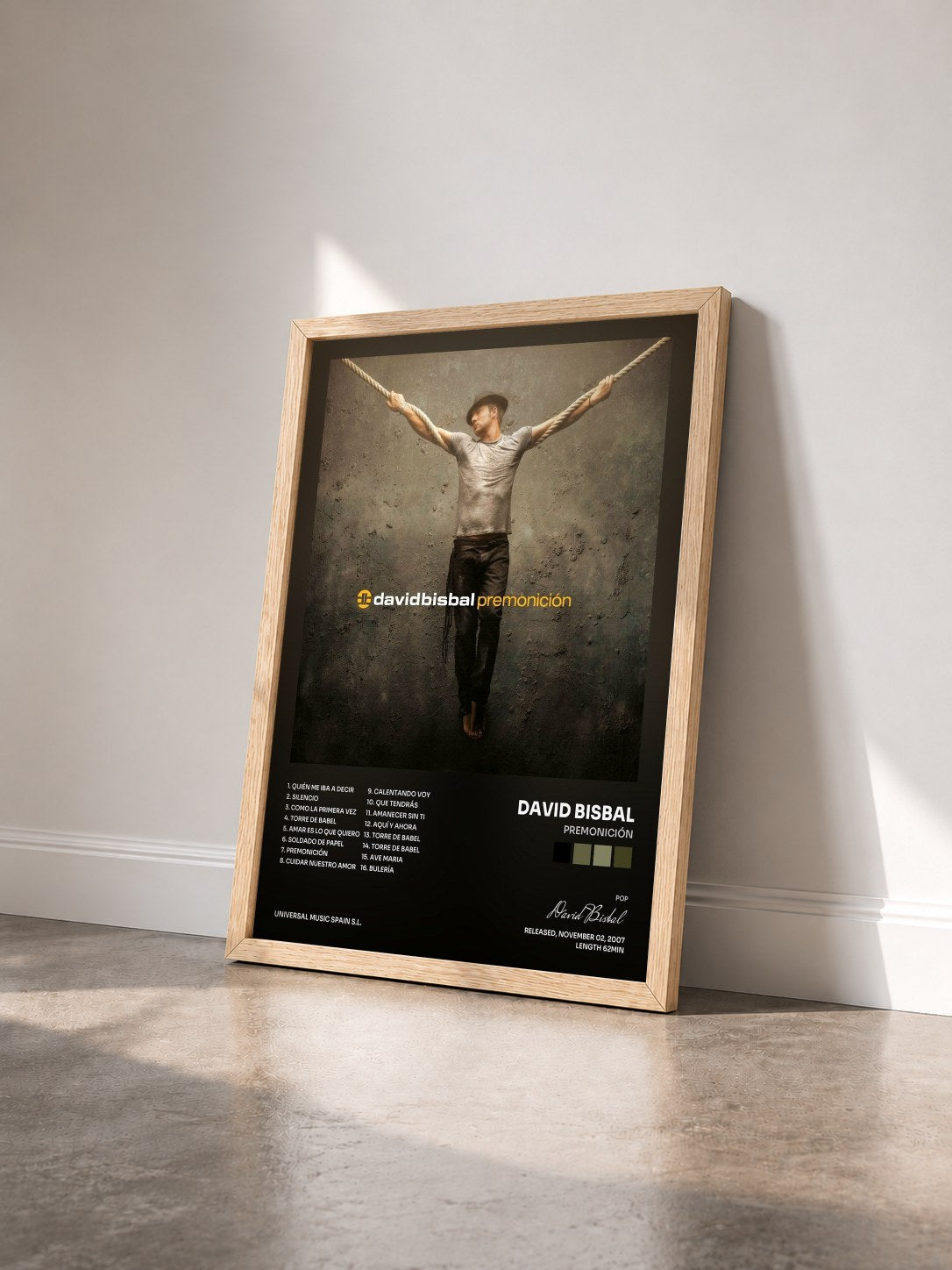 #bois Tableau de l'album Premonición de David Bisbal vu de trois quarts, cadre en bois brut
