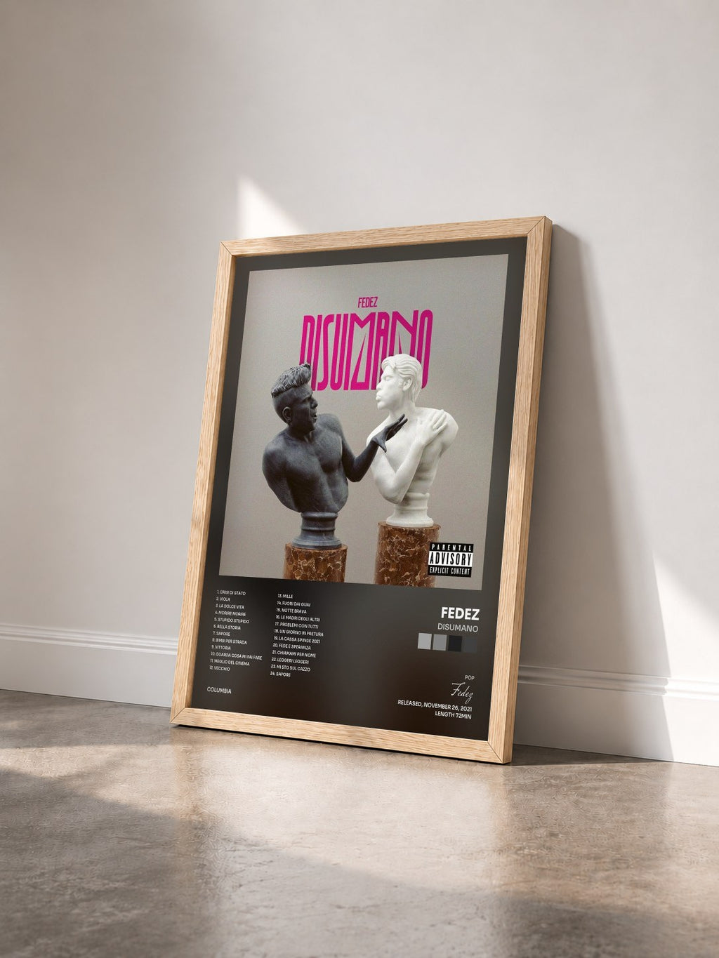 #bois Tableau de l'album DISUMANO de Fedez vu de trois quarts, cadre en bois brut