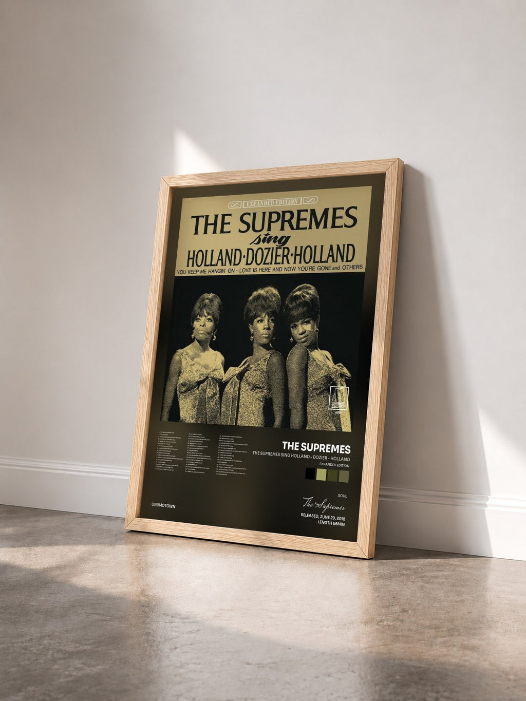 #bois Tableau de l'album The Supremes Sing Holland - Dozier - Holland (Expanded Edition) de The Supremes vu de trois quarts, cadre en bois brut