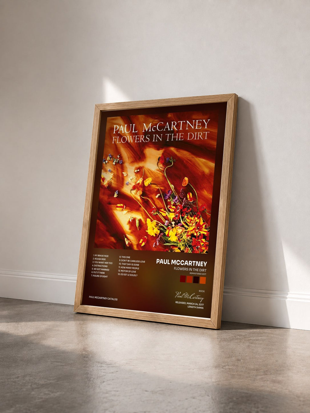 #bois Tableau de l'album Flowers In The Dirt (Remastered 2017) de Paul McCartney vu de trois quarts, cadre en bois brut