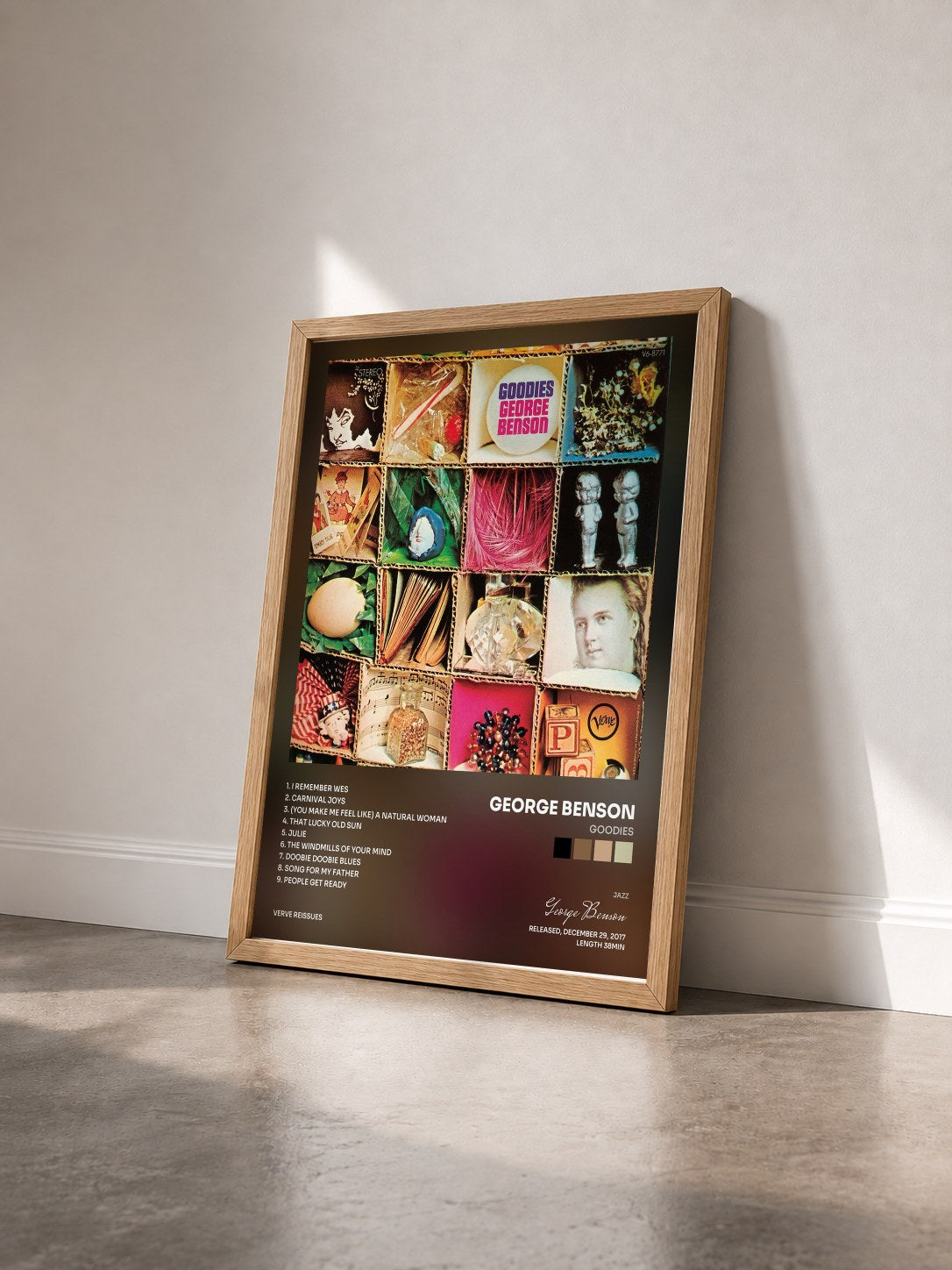 #bois Tableau de l'album Goodies de George Benson vu de trois quarts, cadre en bois brut