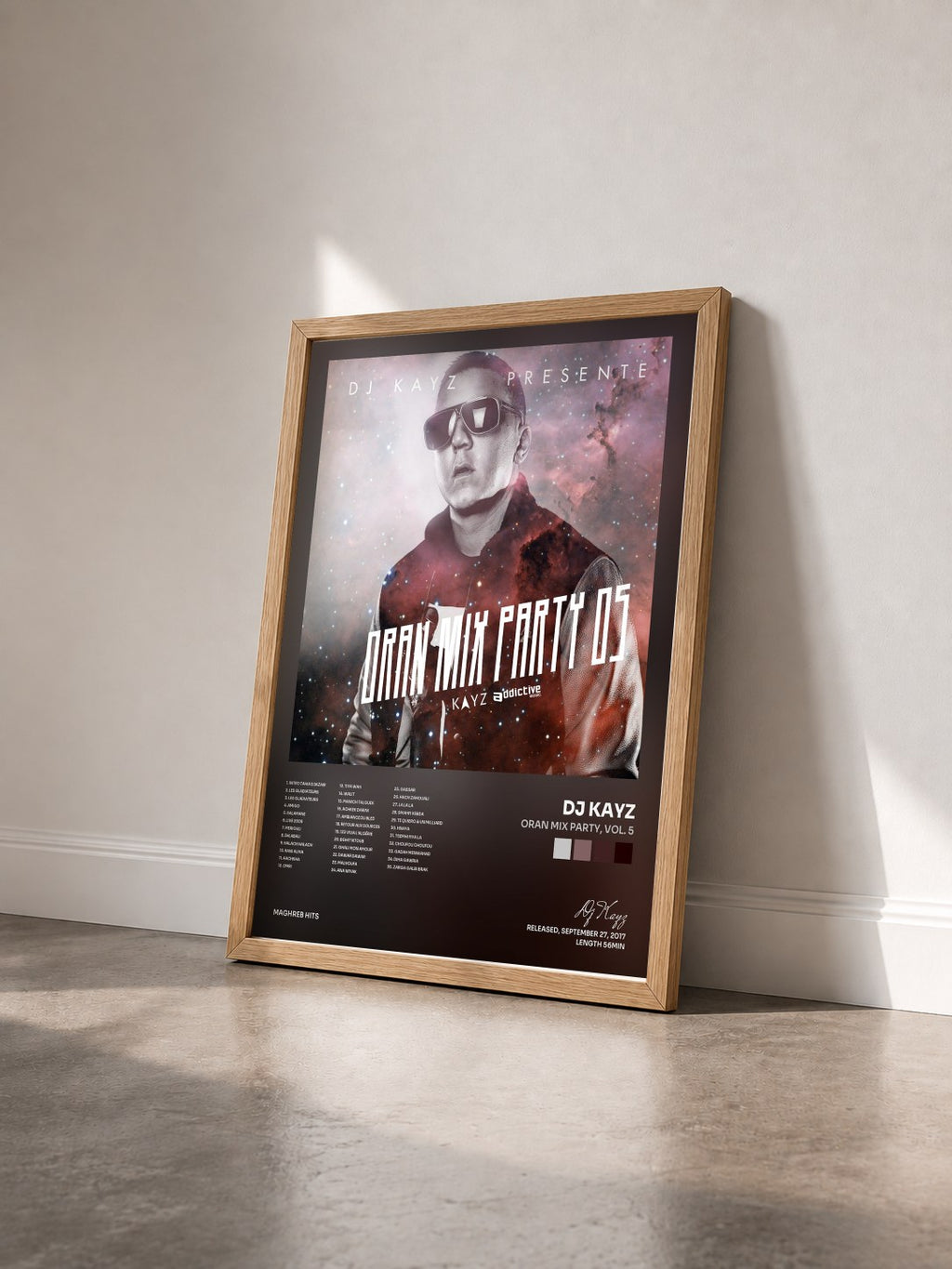 #bois Tableau de l'album Oran Mix Party, vol. 5 de Dj Kayz vu de trois quarts, cadre en bois brut