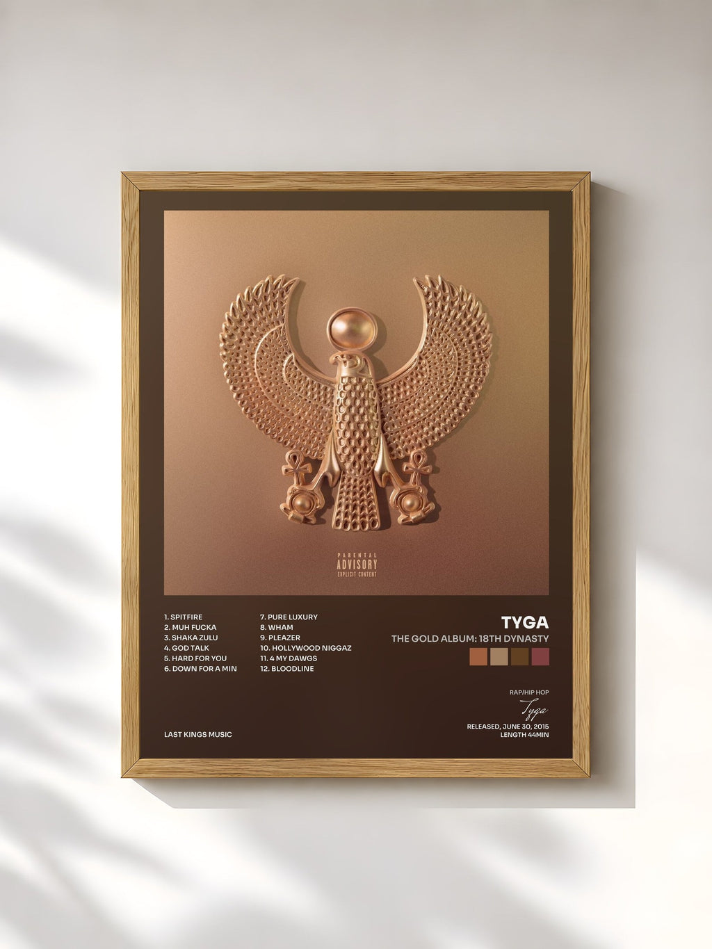 #bois Tableau de l'album The Gold Album: 18th Dynasty de Tyga, cadre en bois brut, imprimé et encadré en France