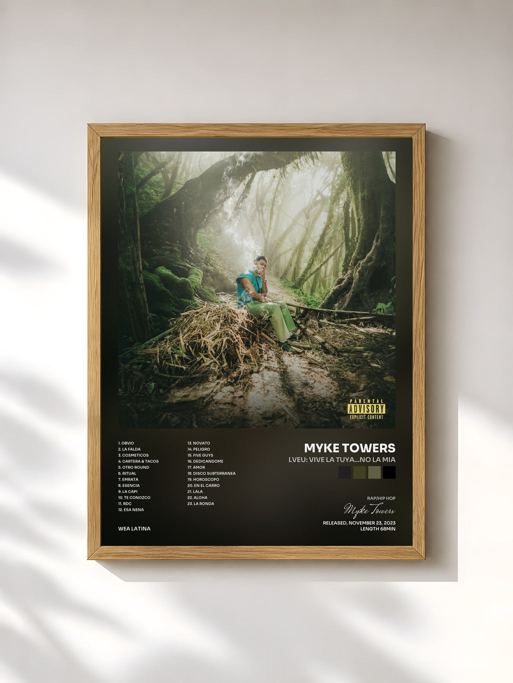 #bois Tableau de l'album LVEU: VIVE LA TUYA...NO LA MIA de Myke Towers, cadre en bois brut, imprimé et encadré en France