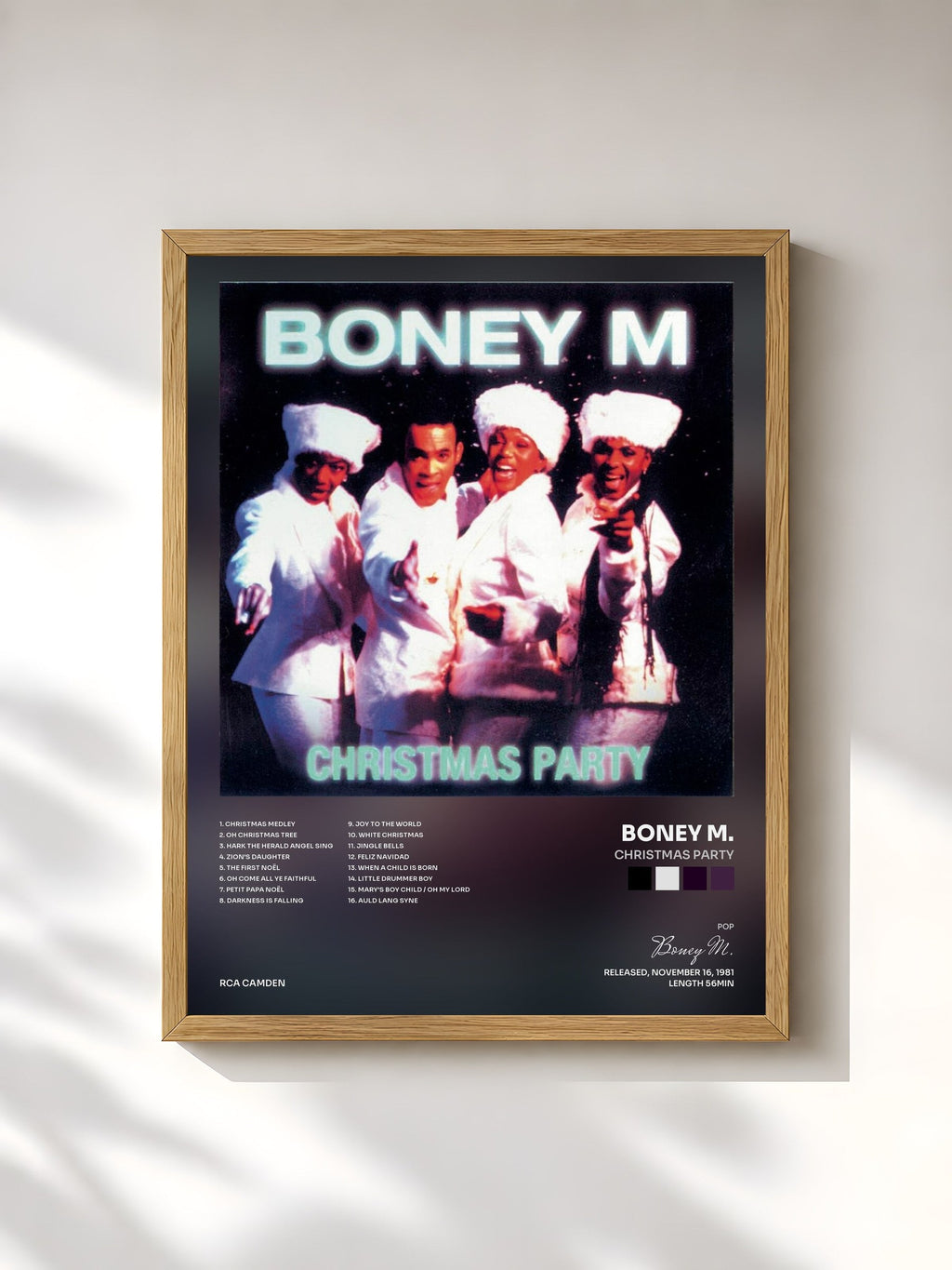 #bois Tableau de l'album Christmas Party de Boney M., cadre en bois brut, imprimé et encadré en France