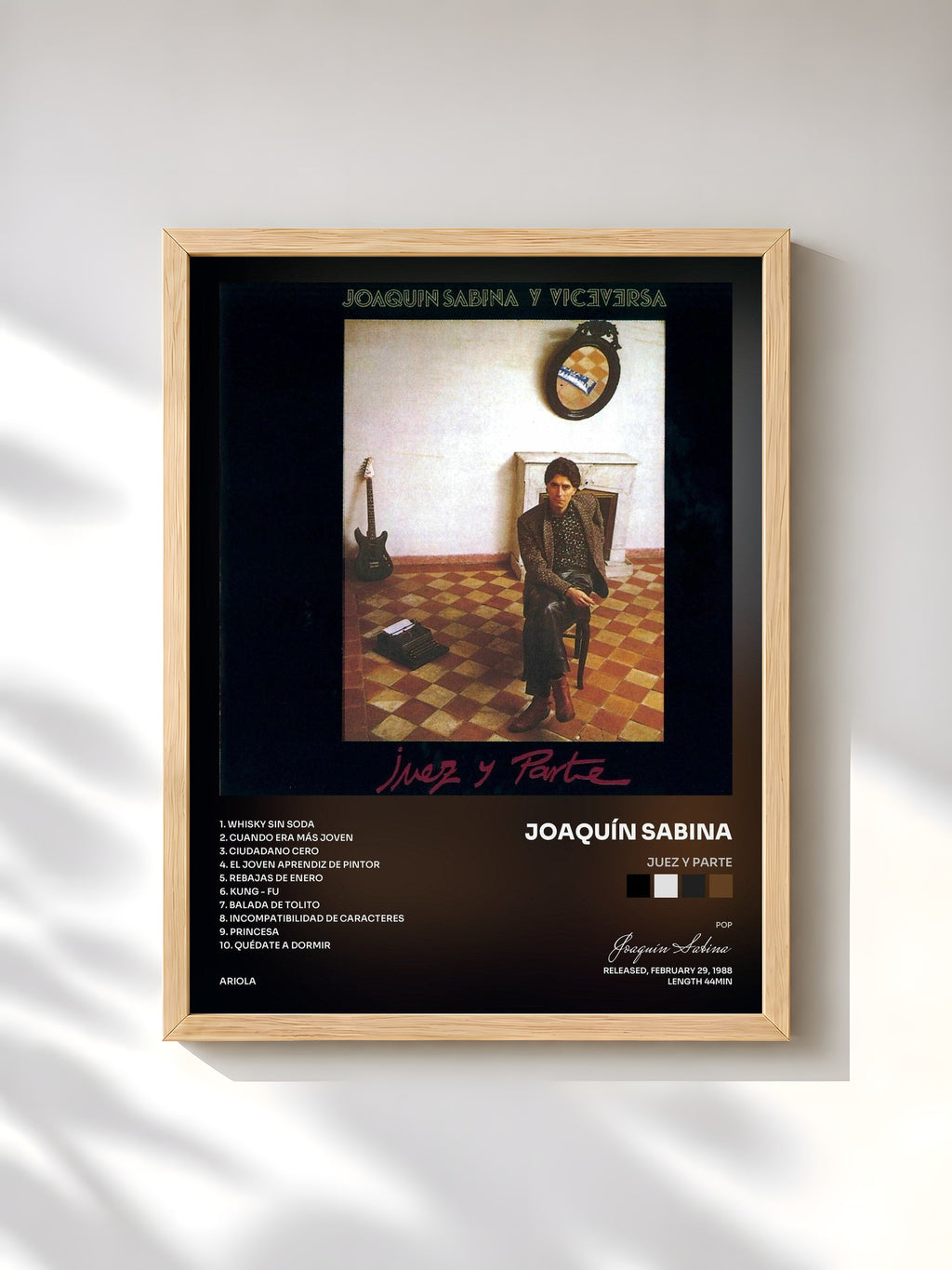 #bois Tableau de l'album Juez Y Parte de Joaquín Sabina, cadre en bois brut, imprimé et encadré en France