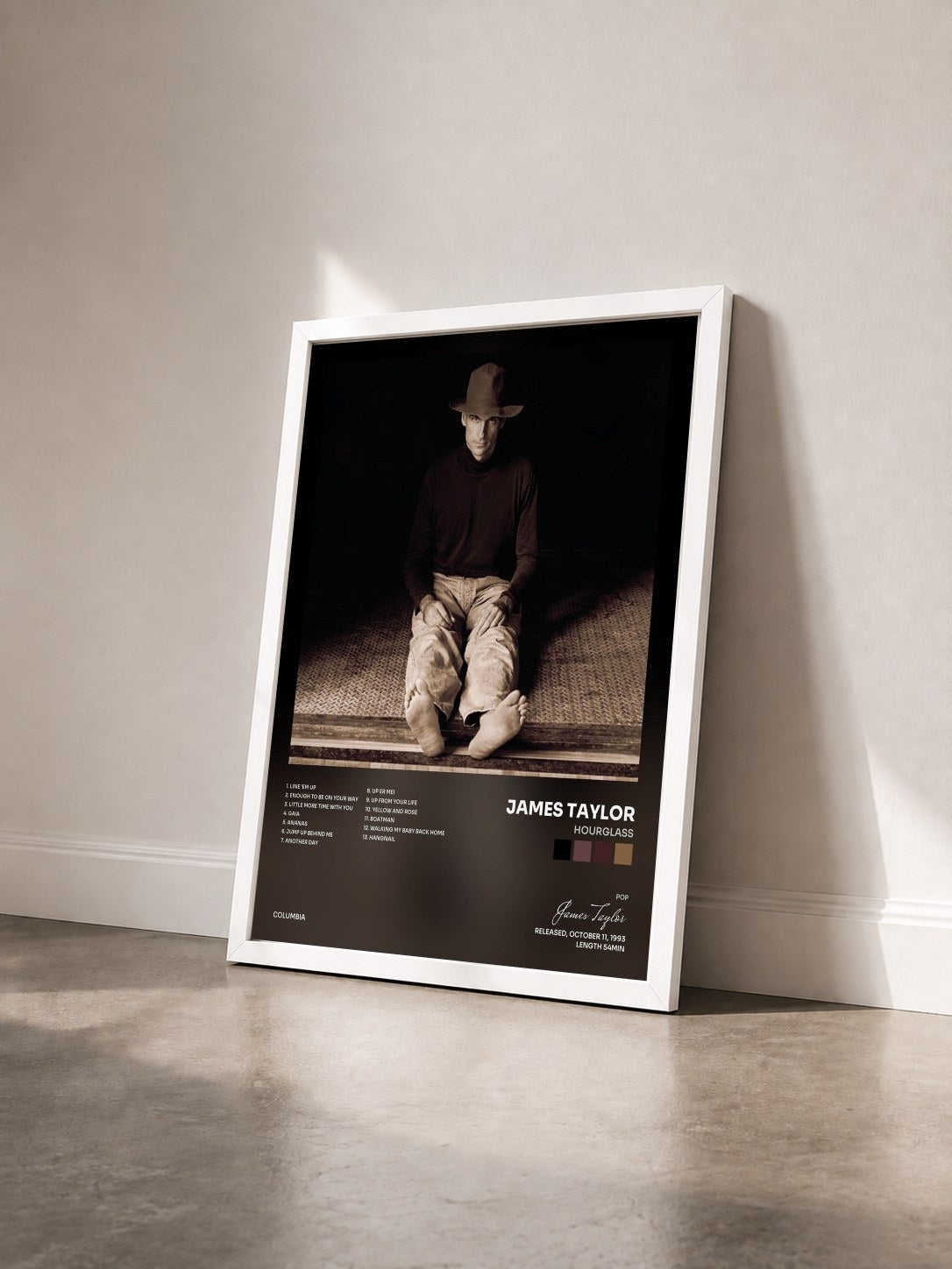 #blanc Tableau de l'album Hourglass de James Taylor vu de trois quarts, cadre blanc
