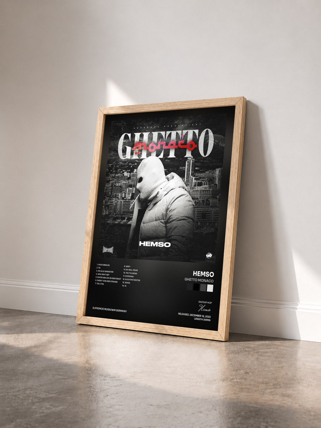 #bois Tableau de l'album Ghetto Monaco de Hemso vu de trois quarts, cadre en bois brut