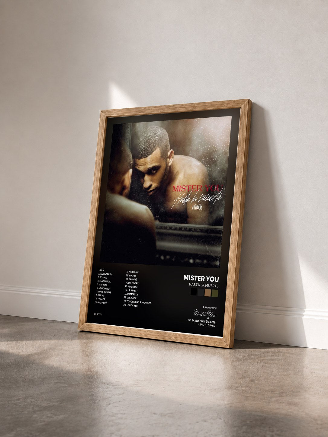 #bois Tableau de l'album Hasta la muerte de Mister You vu de trois quarts, cadre en bois brut