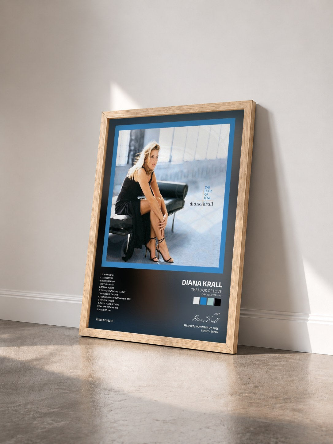 #bois Tableau de l'album The Look Of Love (Expanded Version) de Diana Krall vu de trois quarts, cadre en bois brut