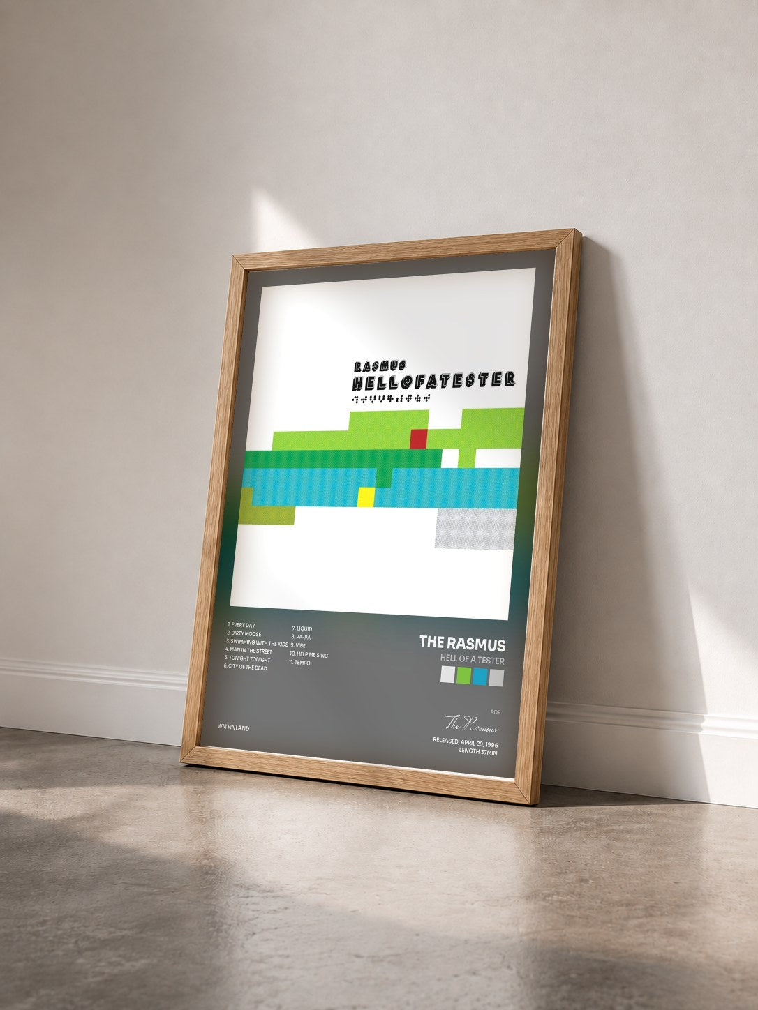 #bois Tableau de l'album Hell Of A Tester de The Rasmus vu de trois quarts, cadre en bois brut