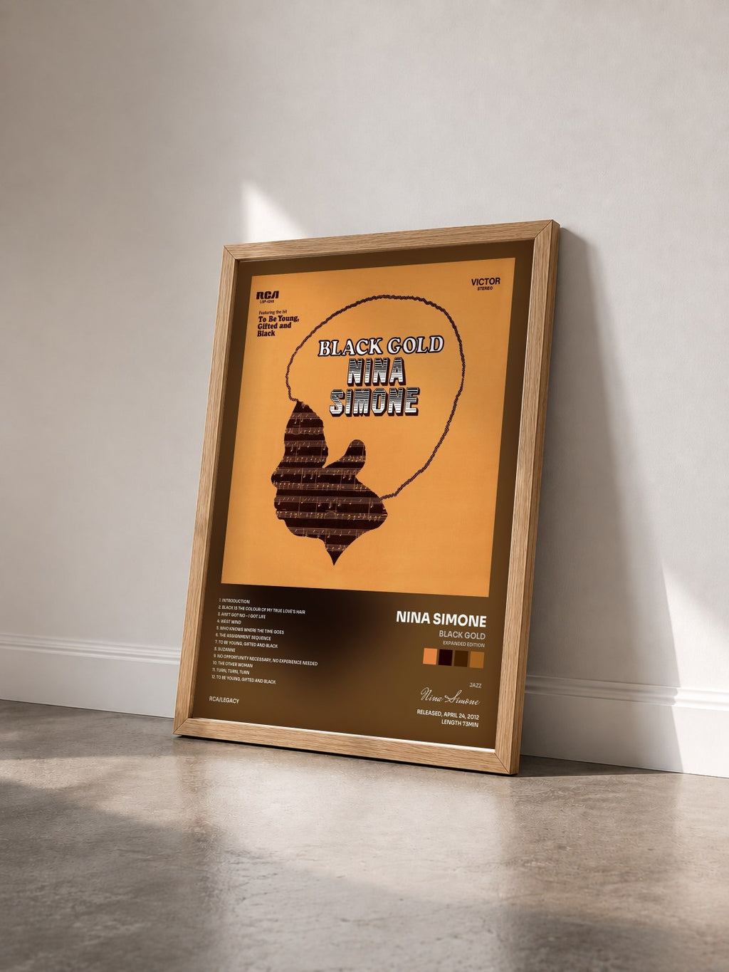 #bois Tableau de l'album Black Gold (Expanded Edition) de Nina Simone vu de trois quarts, cadre en bois brut