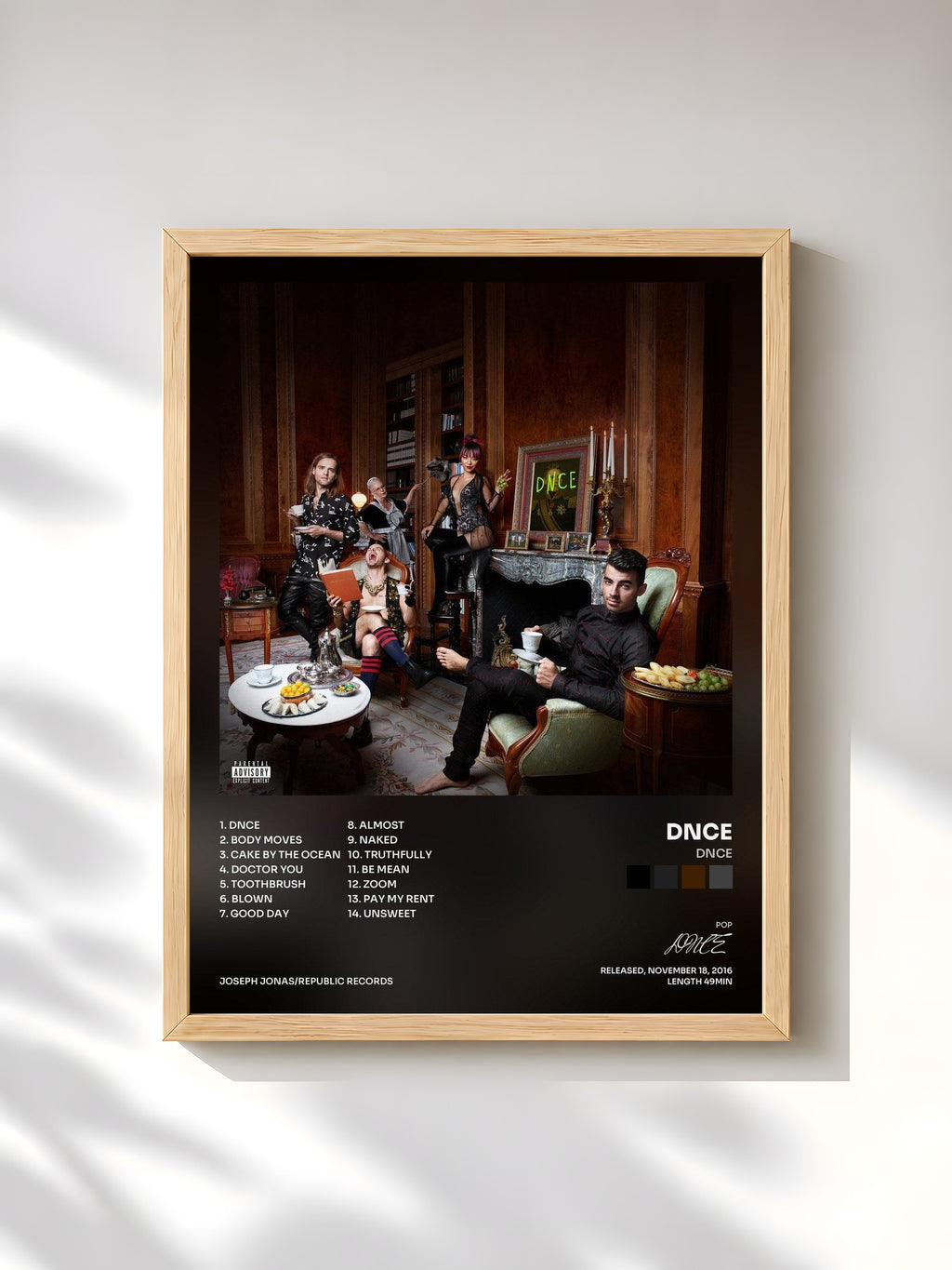 #bois Tableau de l'album DNCE de DNCE, cadre en bois brut, imprimé et encadré en France