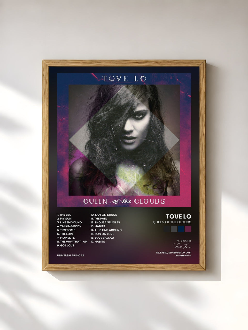 #bois Tableau de l'album Queen Of The Clouds de Tove Lo, cadre en bois brut, imprimé et encadré en France