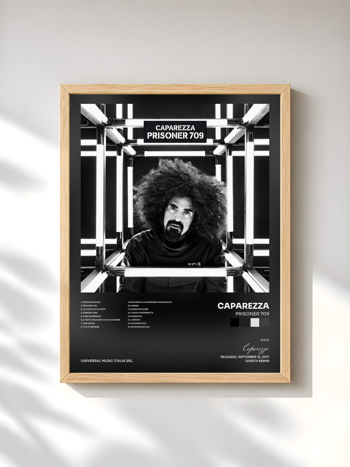 #bois Tableau de l'album Prisoner 709 de Caparezza, cadre en bois brut, imprimé et encadré en France