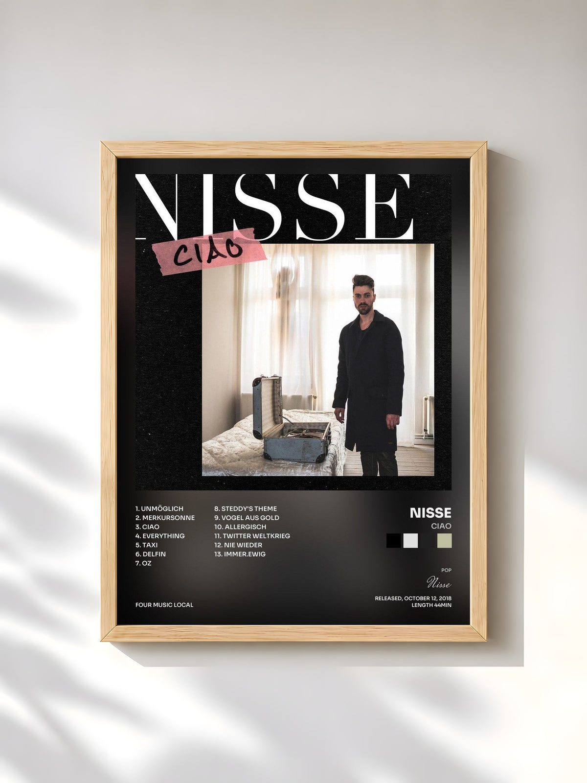 #bois Tableau de l'album Ciao de Nisse, cadre en bois brut, imprimé et encadré en France