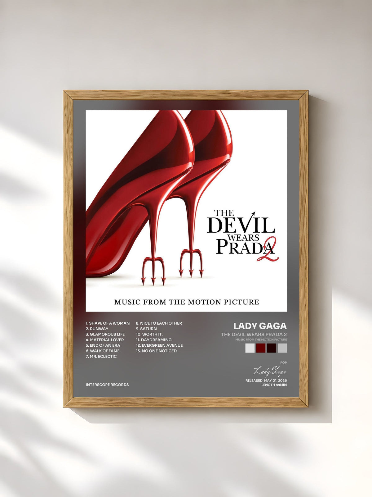 #bois Tableau de l'album The Devil Wears Prada 2 (Music From The Motion Picture) de Lady Gaga, cadre en bois brut, imprimé et encadré en France