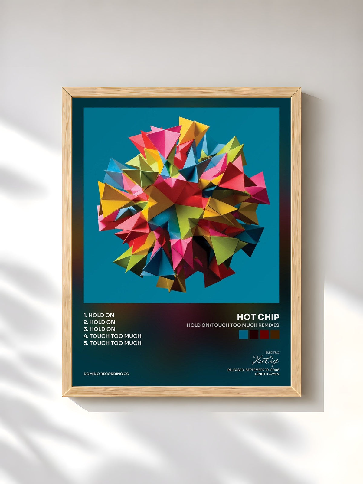 #bois Tableau de l'album Hold On/Touch Too Much Remixes de Hot Chip, cadre en bois brut, imprimé et encadré en France