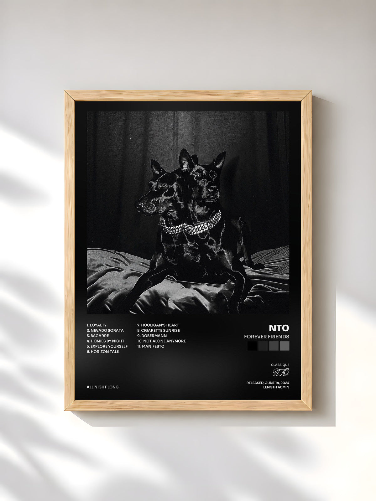 #bois Tableau de l'album FOREVER FRIENDS de NTO, cadre en bois brut, imprimé et encadré en France