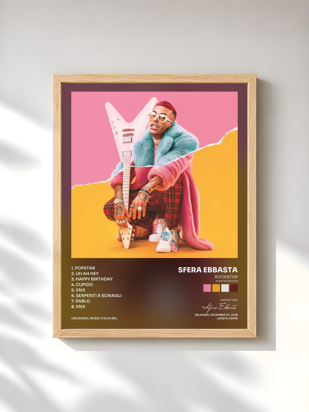 #bois Tableau de l'album Rockstar (Popstar Edition) de Sfera Ebbasta, cadre en bois brut, imprimé et encadré en France