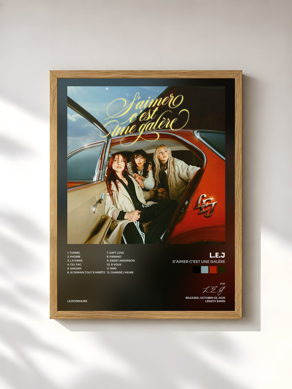 #bois Tableau de l'album S'aimer c'est une galère de L.E.J, cadre en bois brut, imprimé et encadré en France