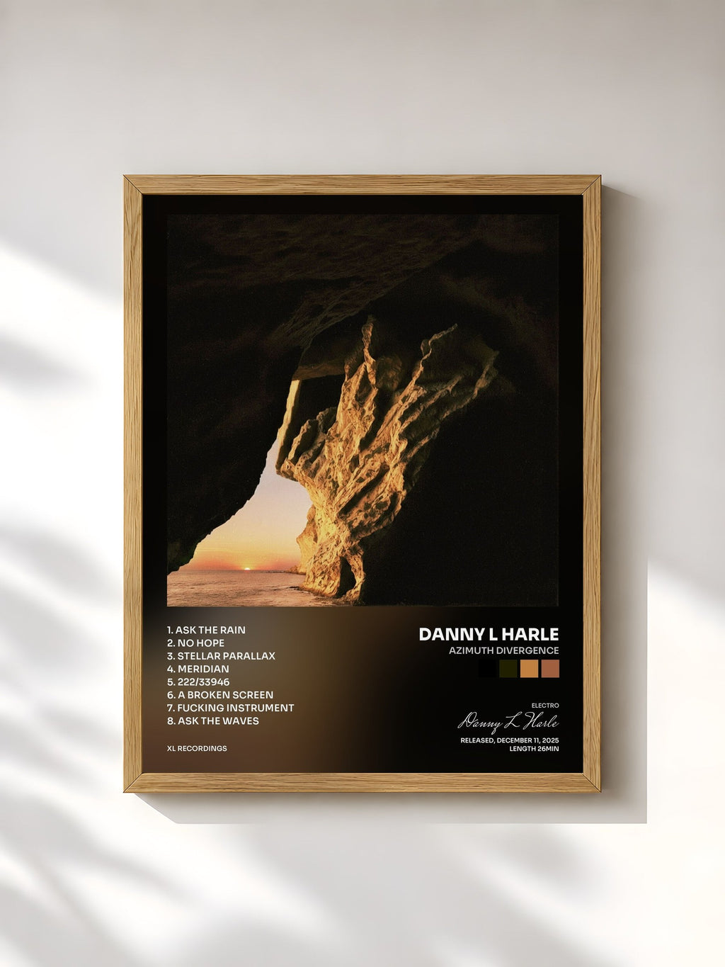 #bois Tableau de l'album Azimuth Divergence de Danny L Harle, cadre en bois brut, imprimé et encadré en France