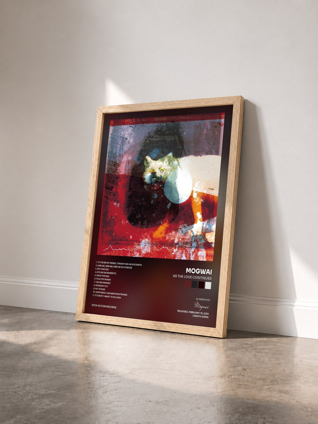 #bois Tableau de l'album As The Love Continues de Mogwai vu de trois quarts, cadre en bois brut