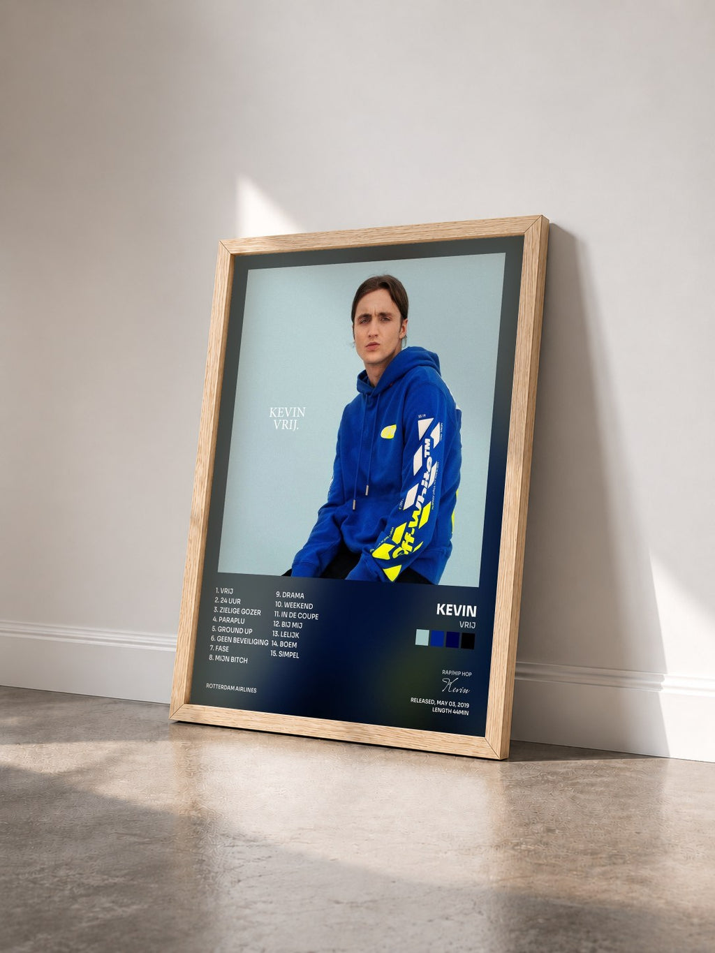 #bois Tableau de l'album Vrij de Kevin vu de trois quarts, cadre en bois brut
