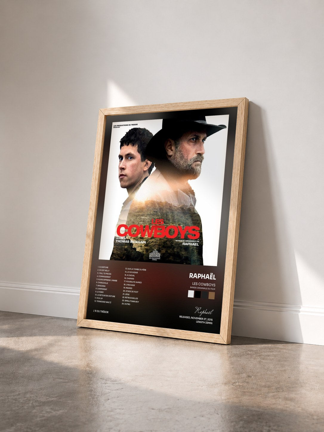 #bois Tableau de l'album Les cowboys (Bande originale du film) de Raphaël vu de trois quarts, cadre en bois brut