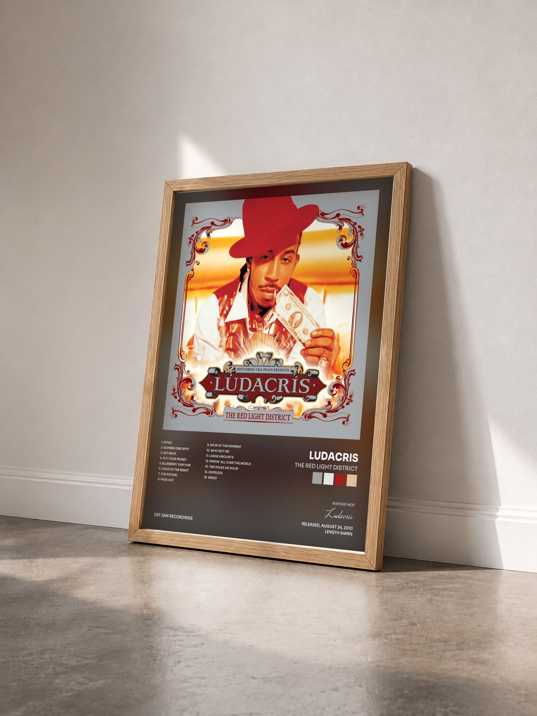 #bois Tableau de l'album The Red Light District de Ludacris vu de trois quarts, cadre en bois brut