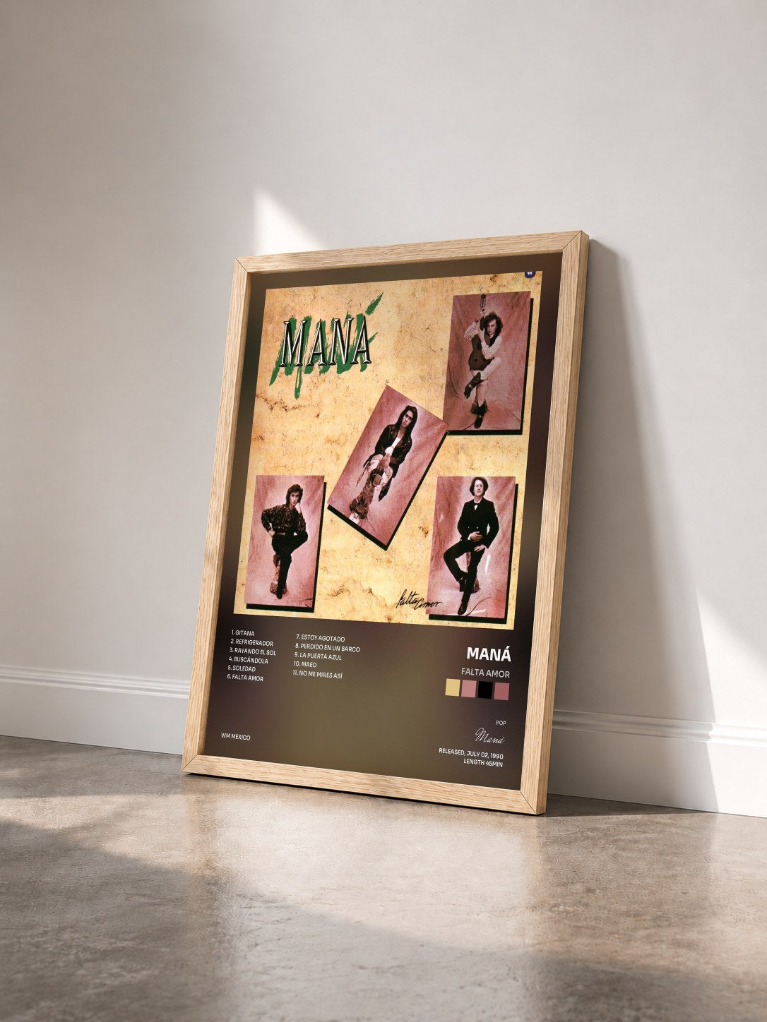 #bois Tableau de l'album Falta Amor de Maná vu de trois quarts, cadre en bois brut