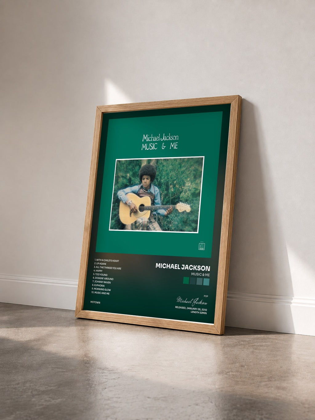#bois Tableau de l'album Music & Me de Michael Jackson vu de trois quarts, cadre en bois brut