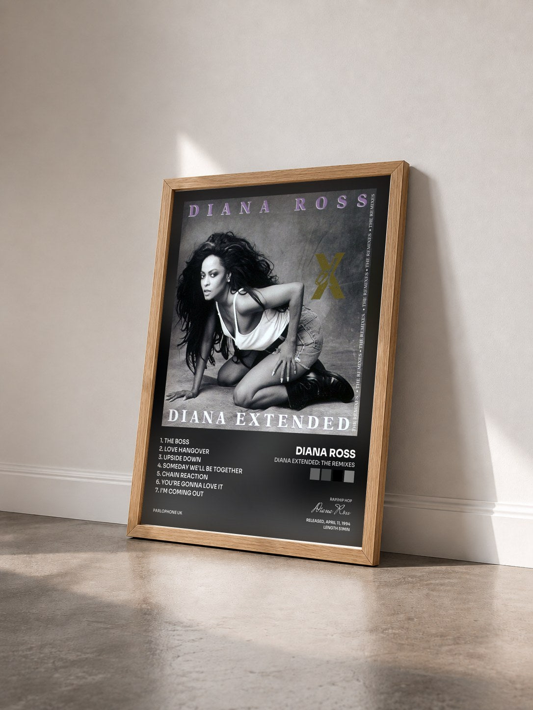 #bois Tableau de l'album Diana Extended: The Remixes de Diana Ross vu de trois quarts, cadre en bois brut