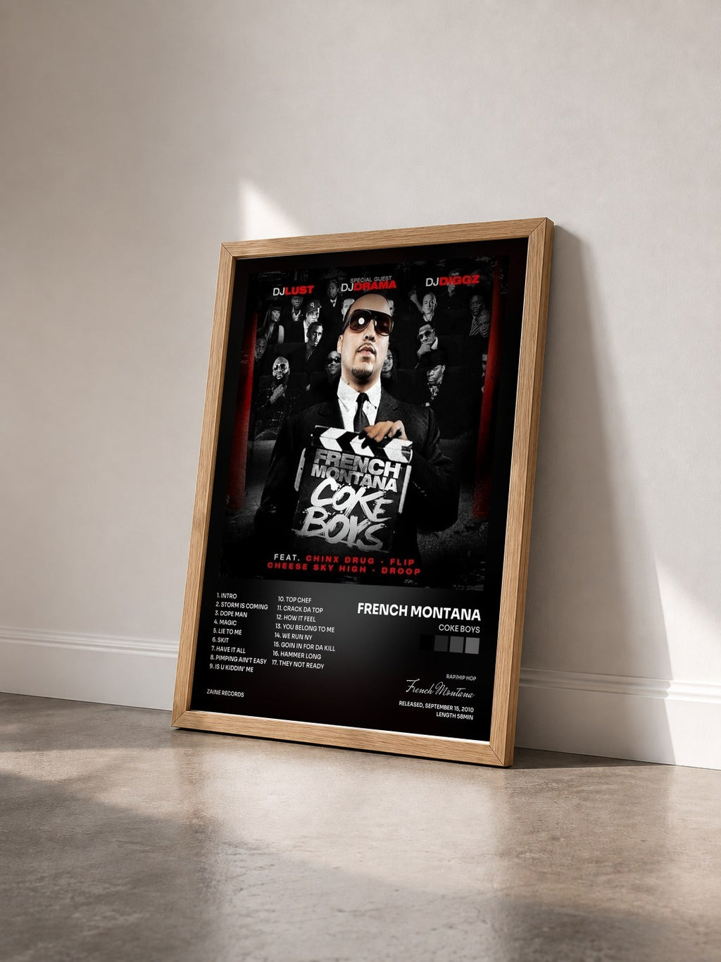 #bois Tableau de l'album Coke Boys de French Montana vu de trois quarts, cadre en bois brut