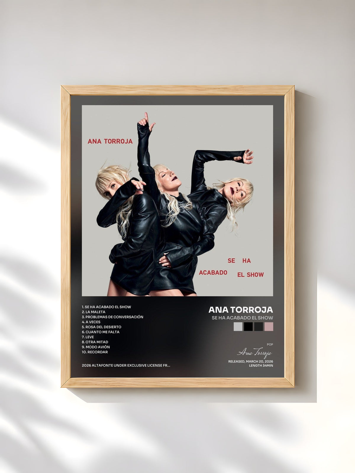 #bois Tableau de l'album Se Ha Acabado El Show de Ana Torroja, cadre en bois brut, imprimé et encadré en France